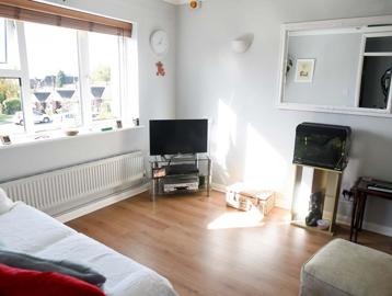 Bromfield Court Apartment Living Room