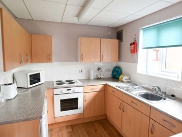 Robert Wheatman Court Kitchen