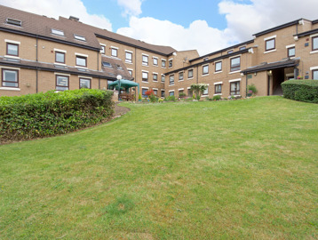 4533 Falkland Court 004