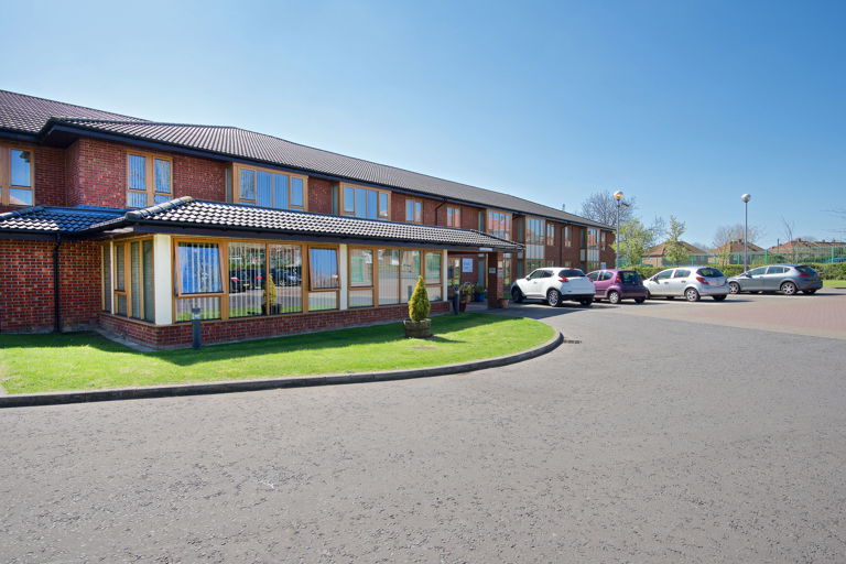 4125 Winton Court 001