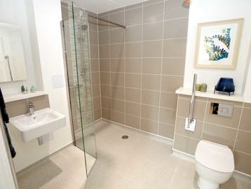 Edward Jenner Court Apartment Bathroom