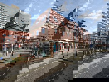 Ironside Court 006