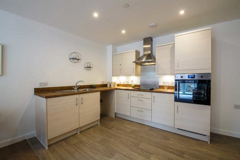 Crookbarrow View Apartment Kitchen