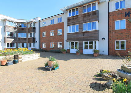 King Edward Court 7