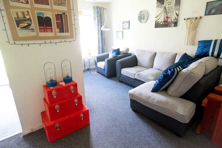 Middleton Court Apartment Living Room