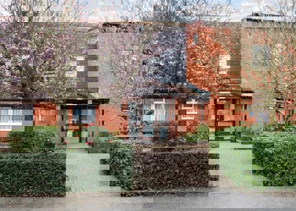 1925 Patrick Howard Dobson Court 001