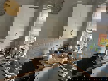 438159993 938382781624061 8811992281960605409 N