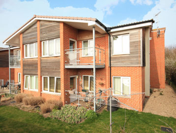 Alfred Deller Court 4