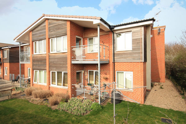 Alfred Deller Court 4