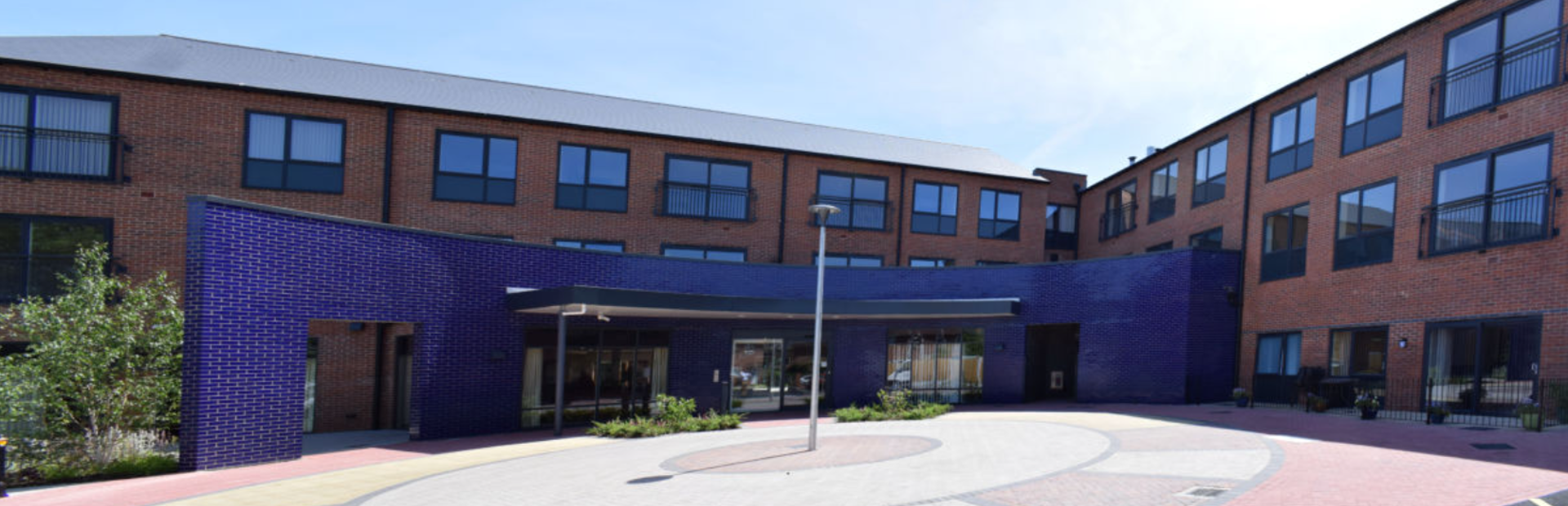 School Gardens exterior photo of building