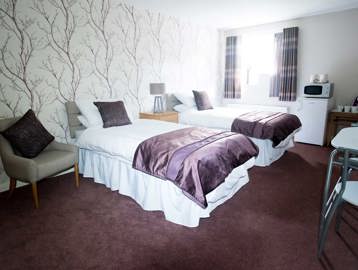 Brian Cummings Court Guest Room