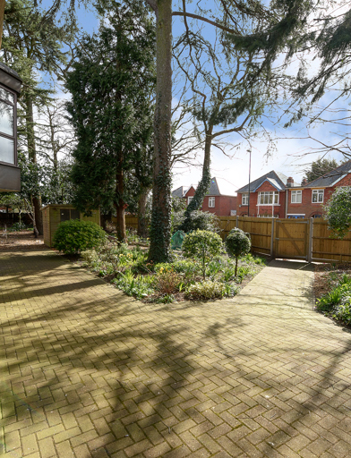 Hart Court 007 