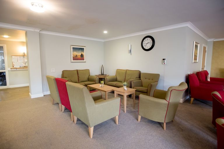 Willow Bank 20