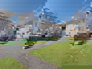 3502 Viscount Bridgeman Court 001