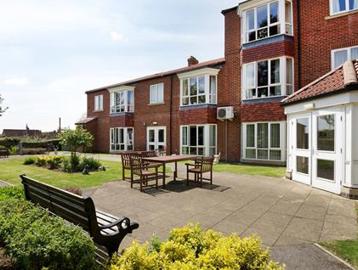 Springhill Court Yo61 05