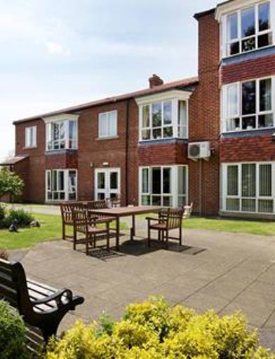 Springhill Court Yo61 05 