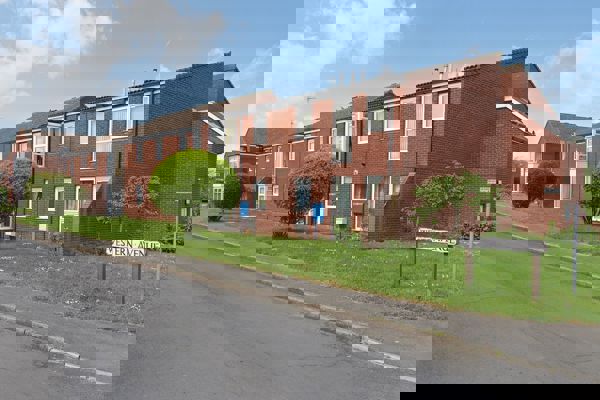 2706 Sheppard Court 007