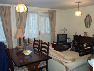Ian Fraser Court Rochdale Internal Picture Of Flat 1 Lounge