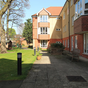 1715 Pantiles House 002