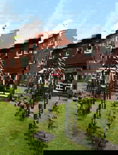 3608 Treasure Court 001 