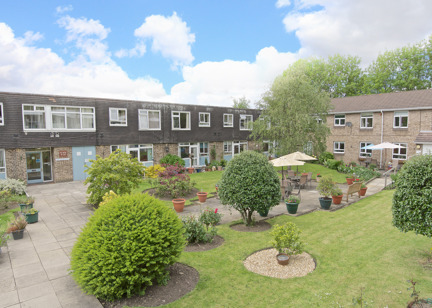 4501 Gordon Larking Court 007