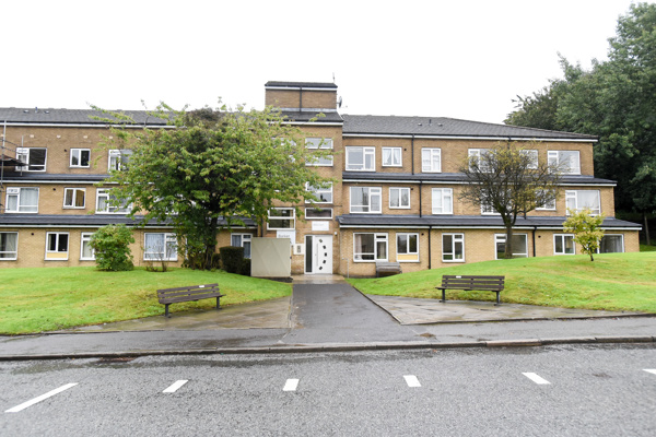 H21 Barker Court 4