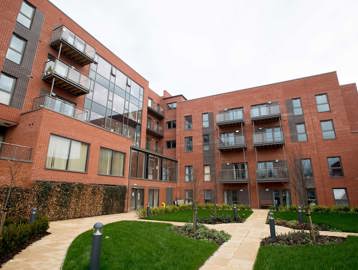 Foxfields Courtyard