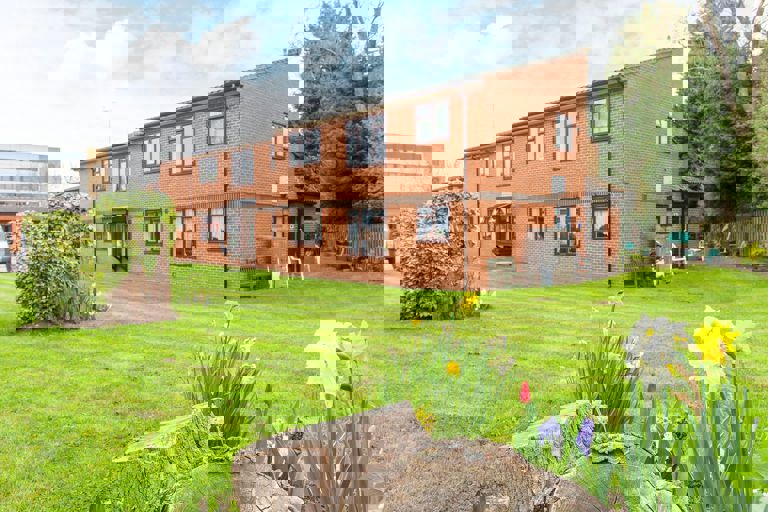 Temple Court 015 (1)