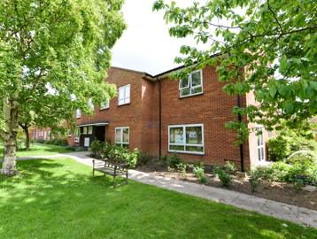 0507 De Ramsey Court 002