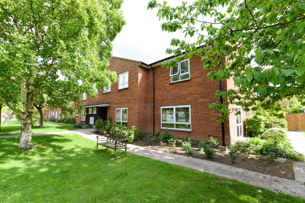 0507 De Ramsey Court 002
