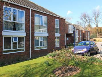 Newport Court 012