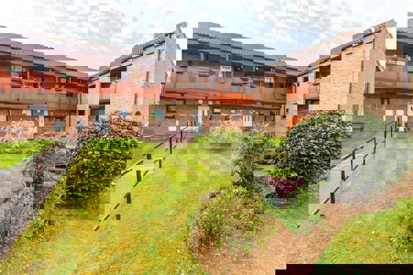 Mcgovern Court 014 (1)