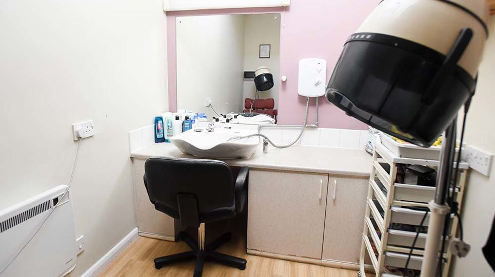 Minden Court 1 Hair Salon
