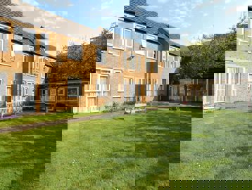 1717 Victoria Scott Court 004