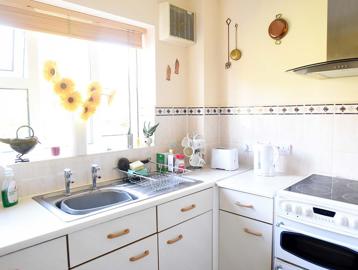 Bromfield Court Apartment Kitchen