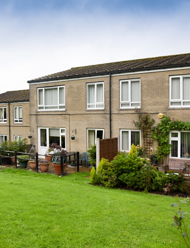 H21 Barnes Court 3 