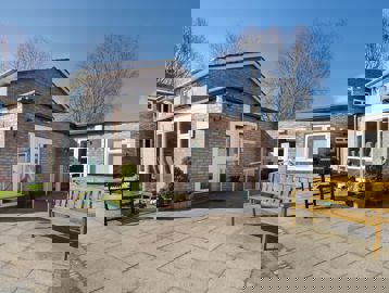 3502 Viscount Bridgeman Court 002