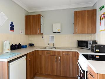 2910 Edwin Vincent Court 006