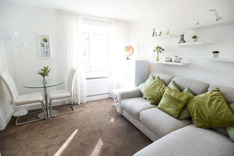 Lawrence Hill Court Lounge