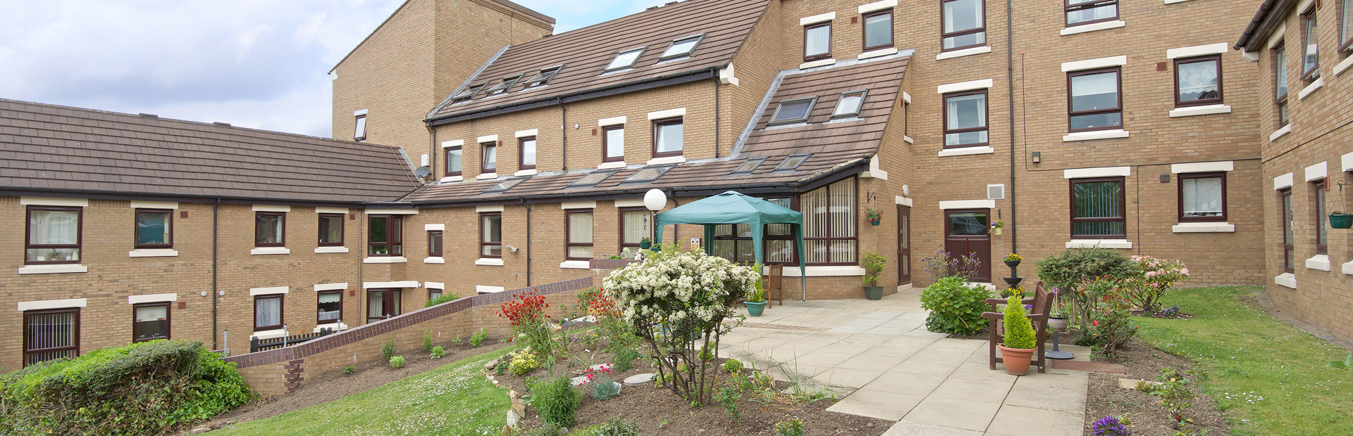 4533 Falkland Court 011