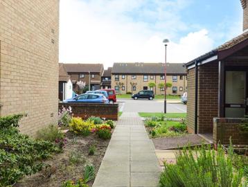 Swain Court 008