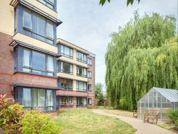 Turnberry Court 1