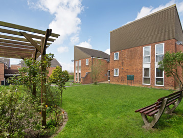 Burland Court Ln4 09