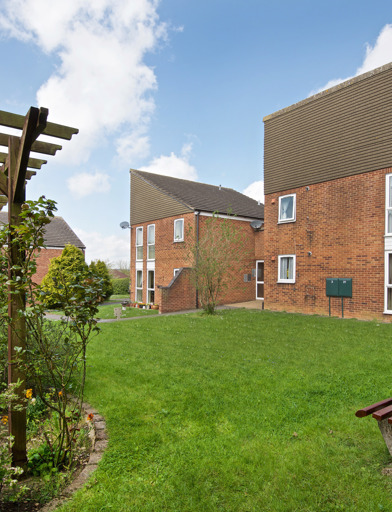 Burland Court Ln4 09 