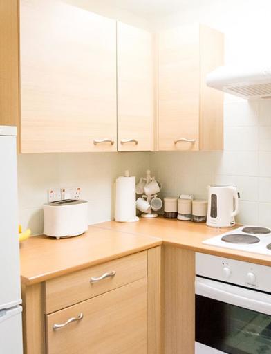 Dennis Sneezum Court Apartment Kitchen 