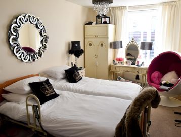 Caroline Square 34