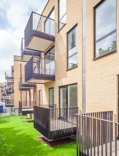 Cheviot Gardens 4 
