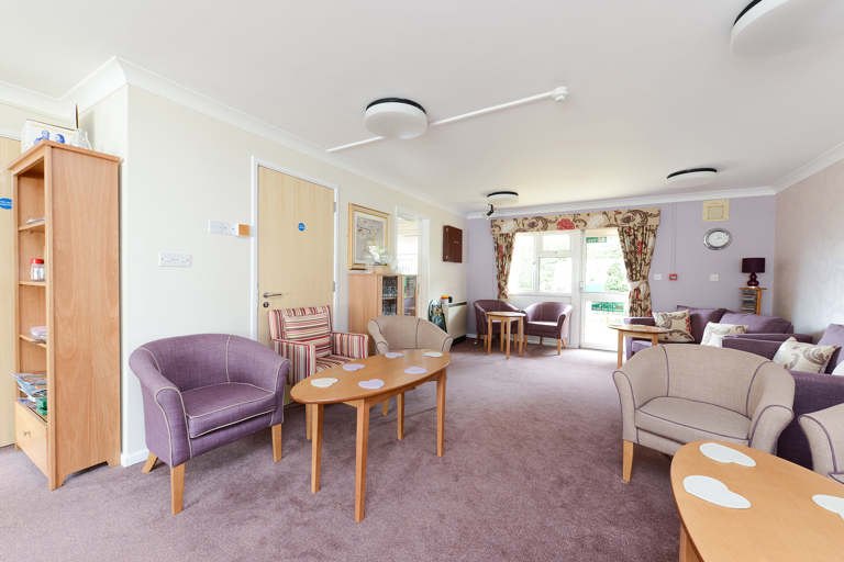 Gloucester Court 003