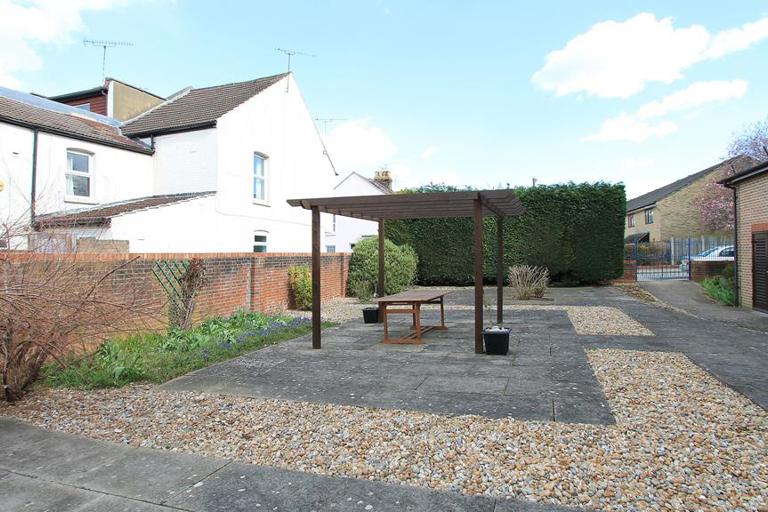 2439 Anne Figg Court 004