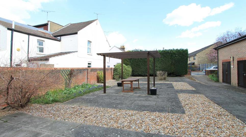 2439 Anne Figg Court 004